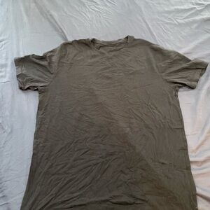 Vuori Men's Dark Blue Short Sleeve Tee